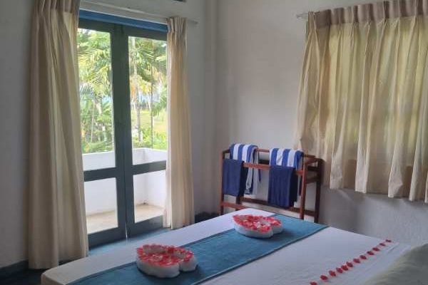 Single / Double rooms with balcony
